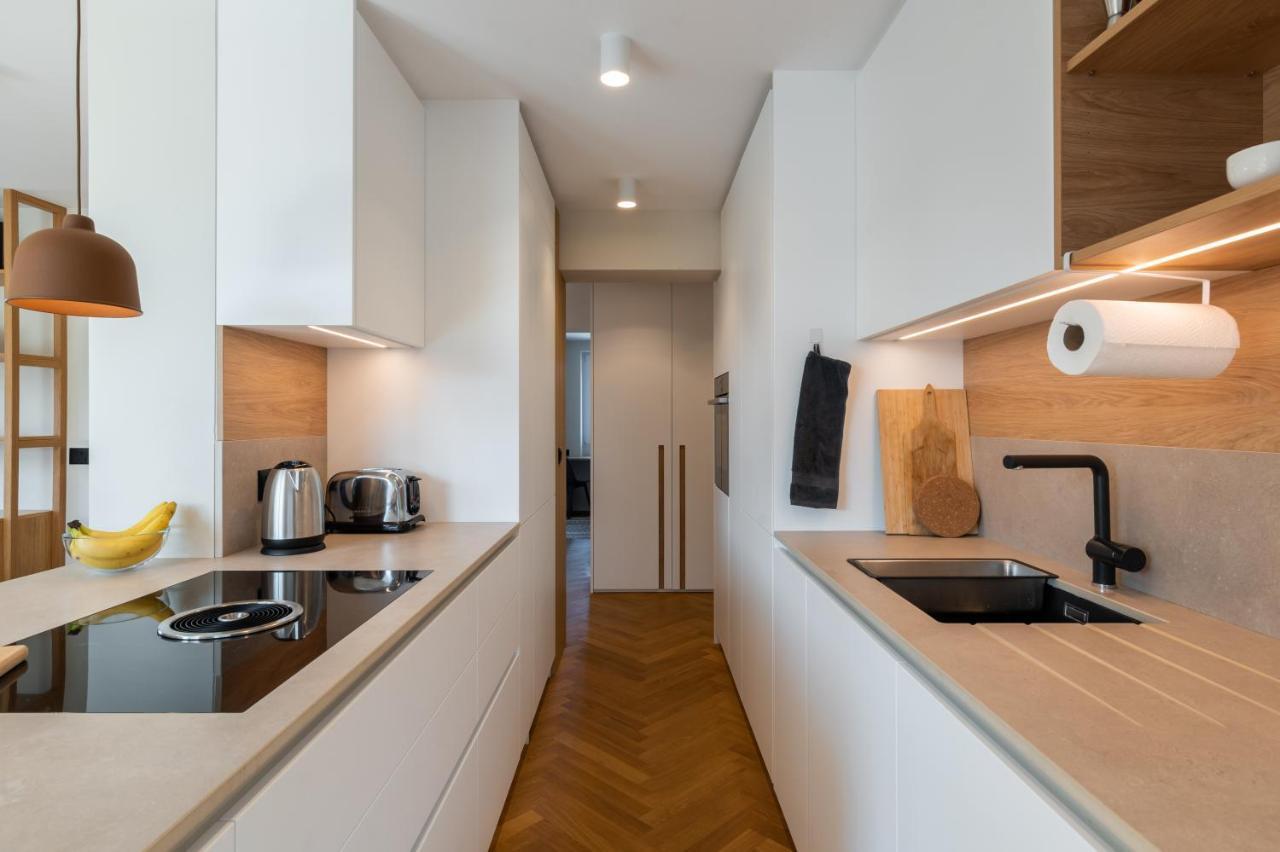Canopy Apartment Ljubljana Eksteriør billede